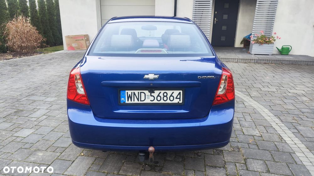 Chevrolet Nubira - 3