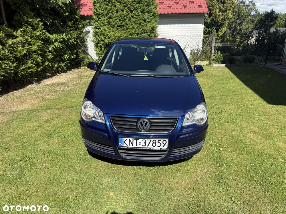 Volkswagen Polo - 1