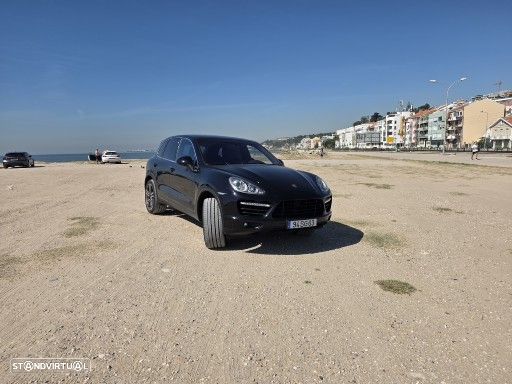 Porsche Cayenne Turbo Tiptronic S - 3