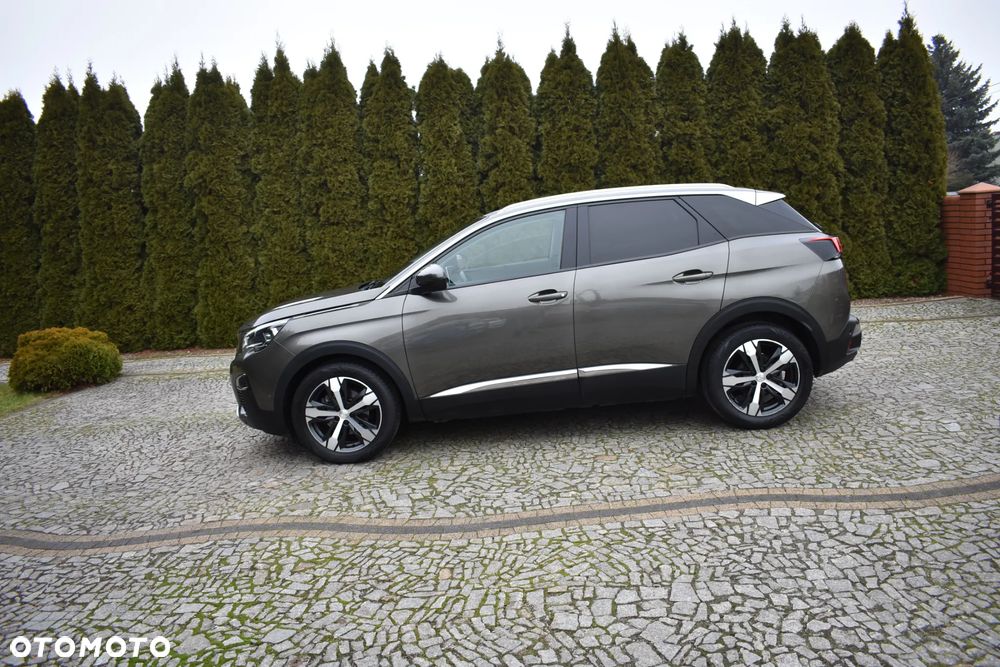 Peugeot 3008 PureTech 130 Stop & Start GPF Allure - 11