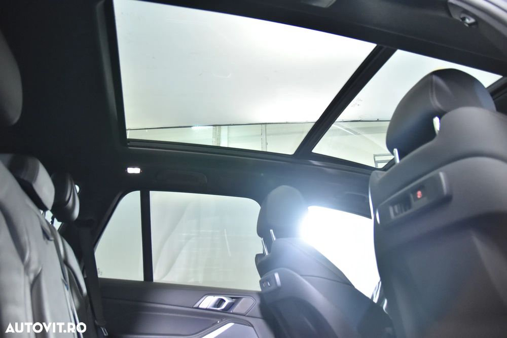 BMW X5 xDrive45e - 25