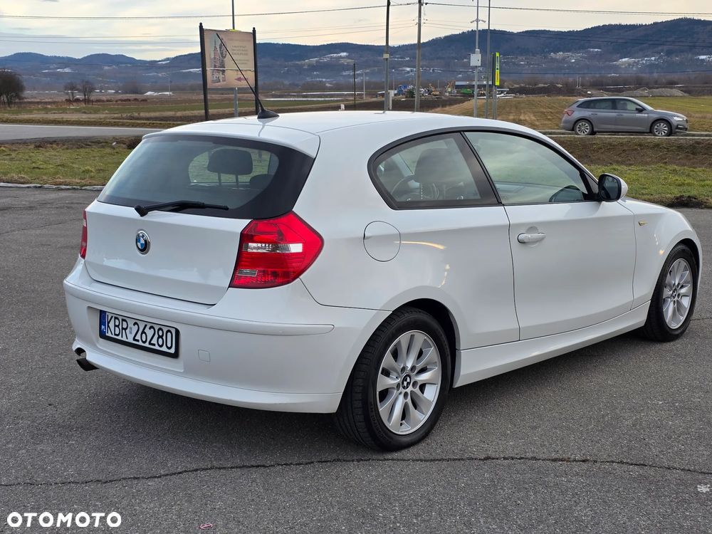 BMW Seria 1 116d DPF Edition Sport - 17