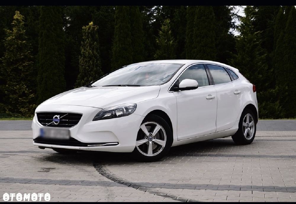 Volvo V40 - 8