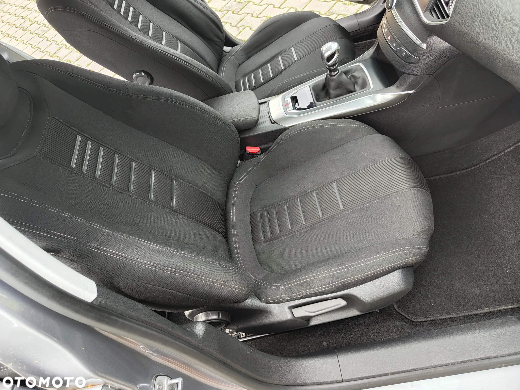 Peugeot 308 1.6 e-HDi Access STT - 28