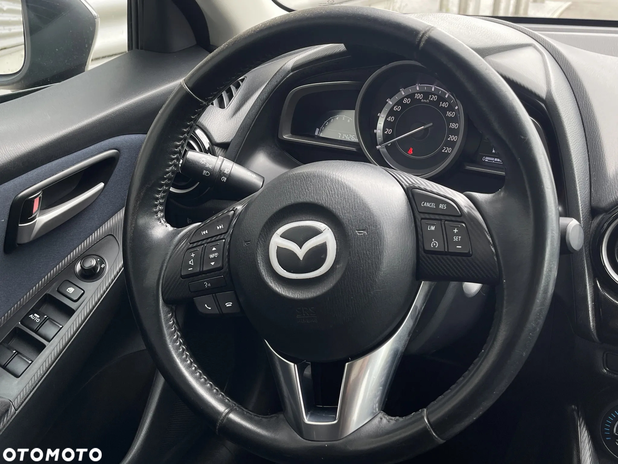 Mazda 2 1.5 Skymotion - 28
