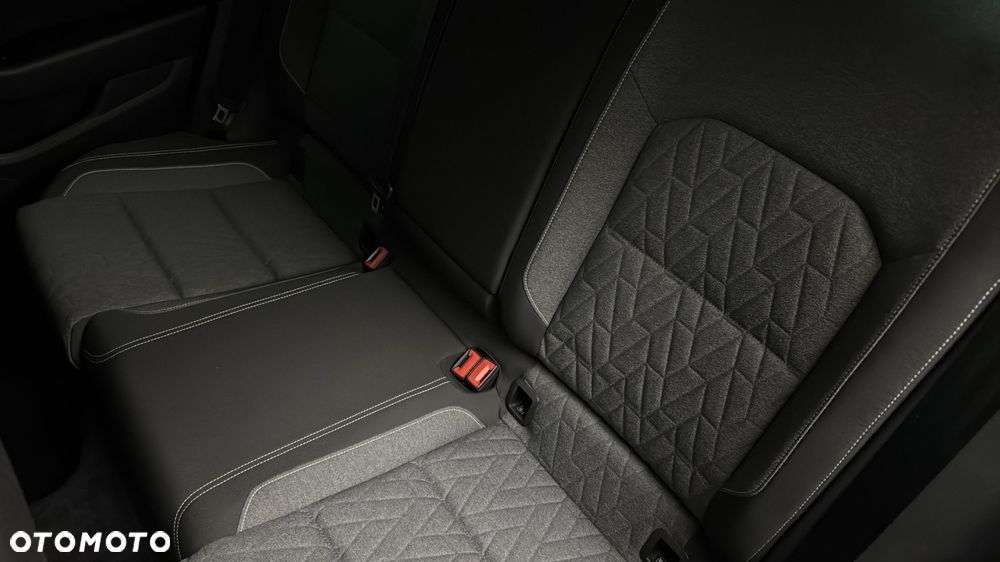 Volkswagen Passat 2.0 TDI EVO Business DSG - 14