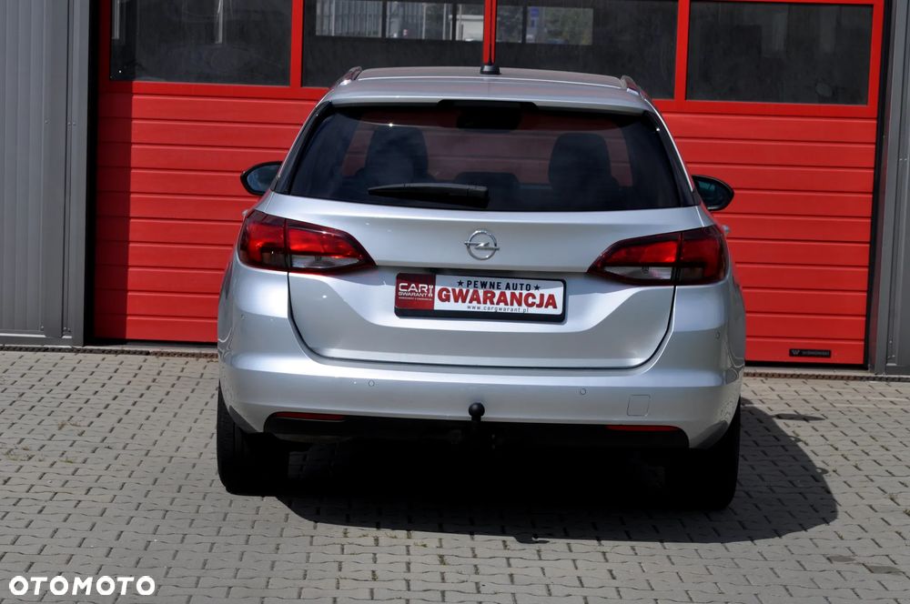 Opel Astra 1.5 D Start/Stop Automatik Design&Tech - 13