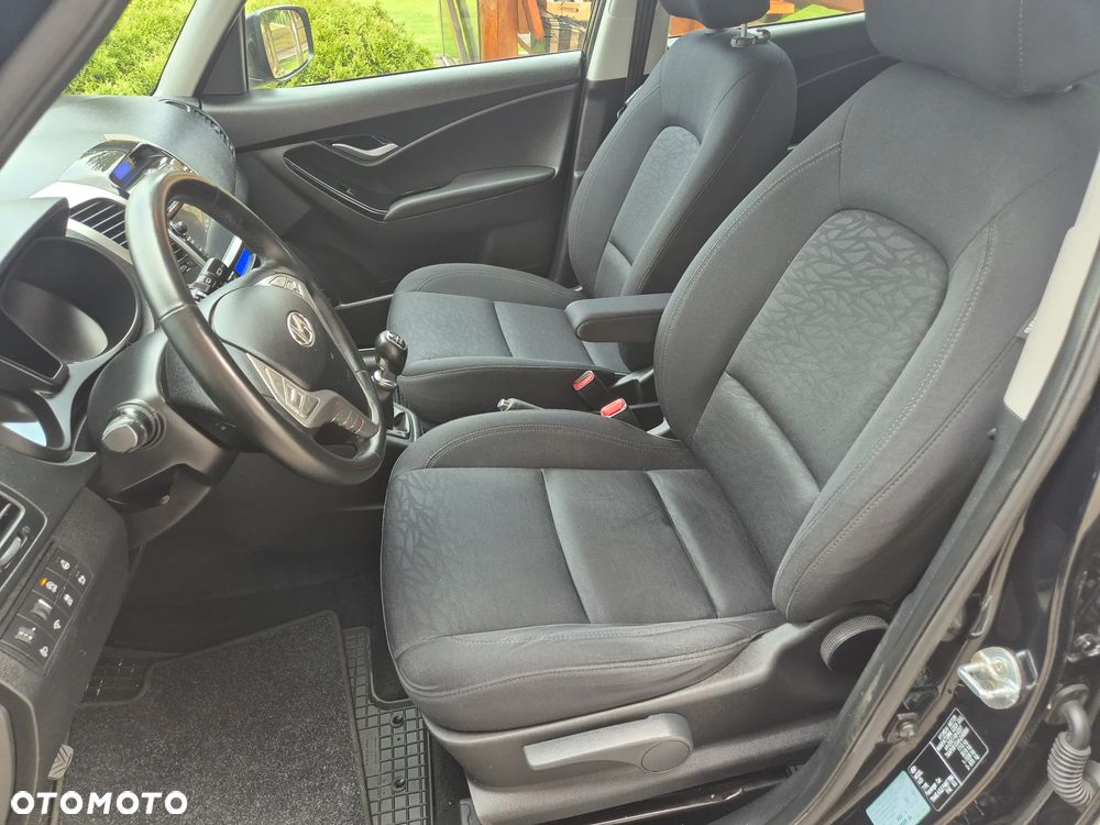 Hyundai ix20 1.6 blue YES Gold - 16