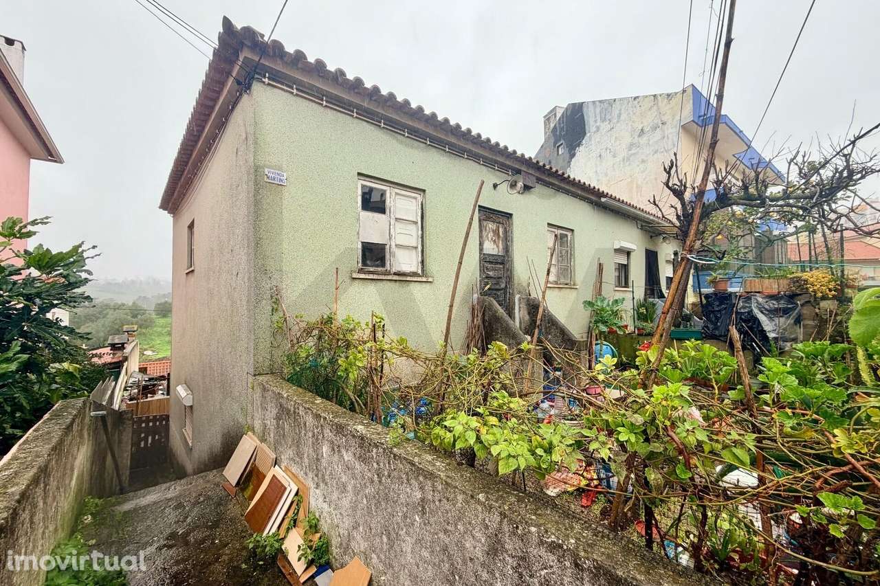 Moradia para recuperação, com 4 divisões em Odivelas - Grande imagem: 4/9