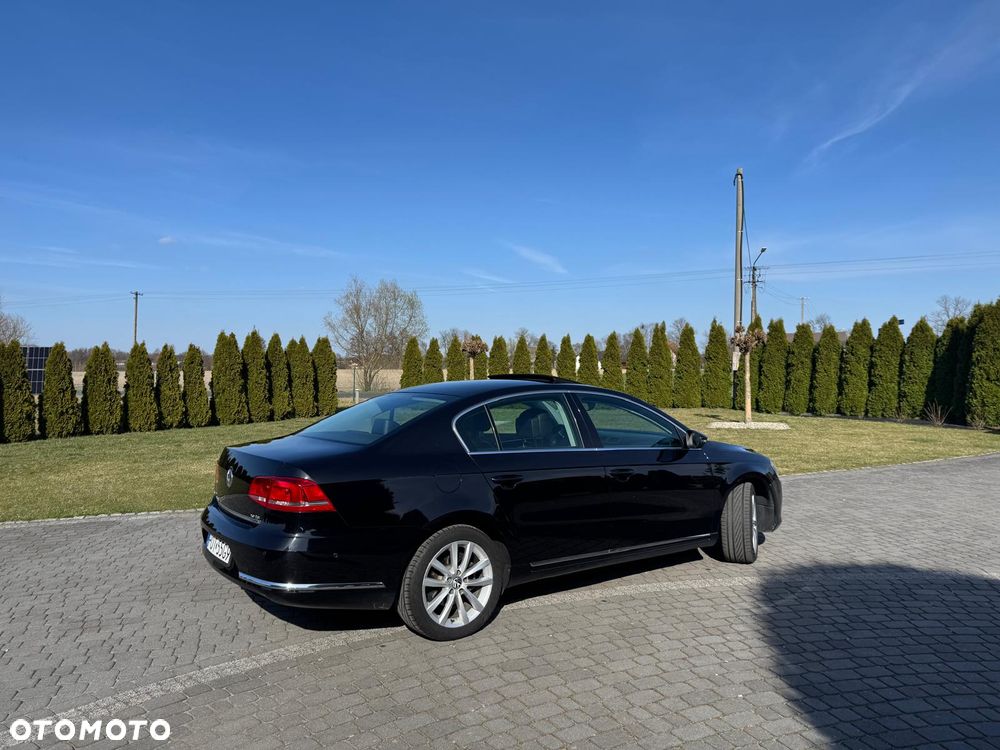 Volkswagen Passat 2.0 TDI DSG BlueMotion Technology Highline - 11