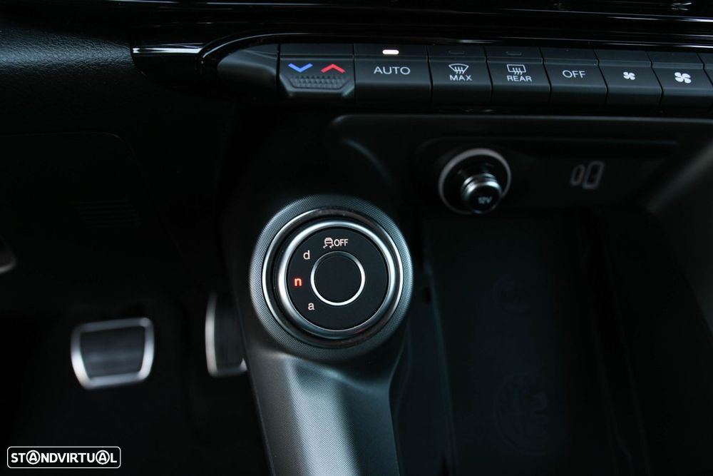 Alfa Romeo Tonale 1.5 Hybrid Edizione Speciale - 24