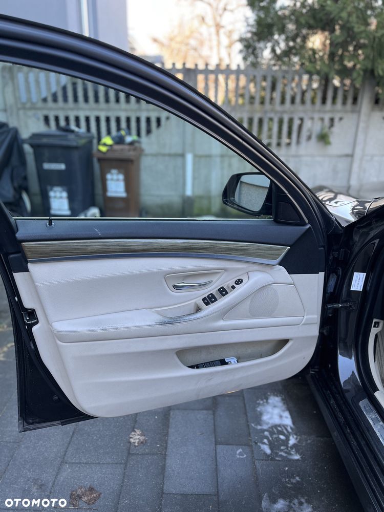BMW Seria 5 520d xDrive Modern Line - 8