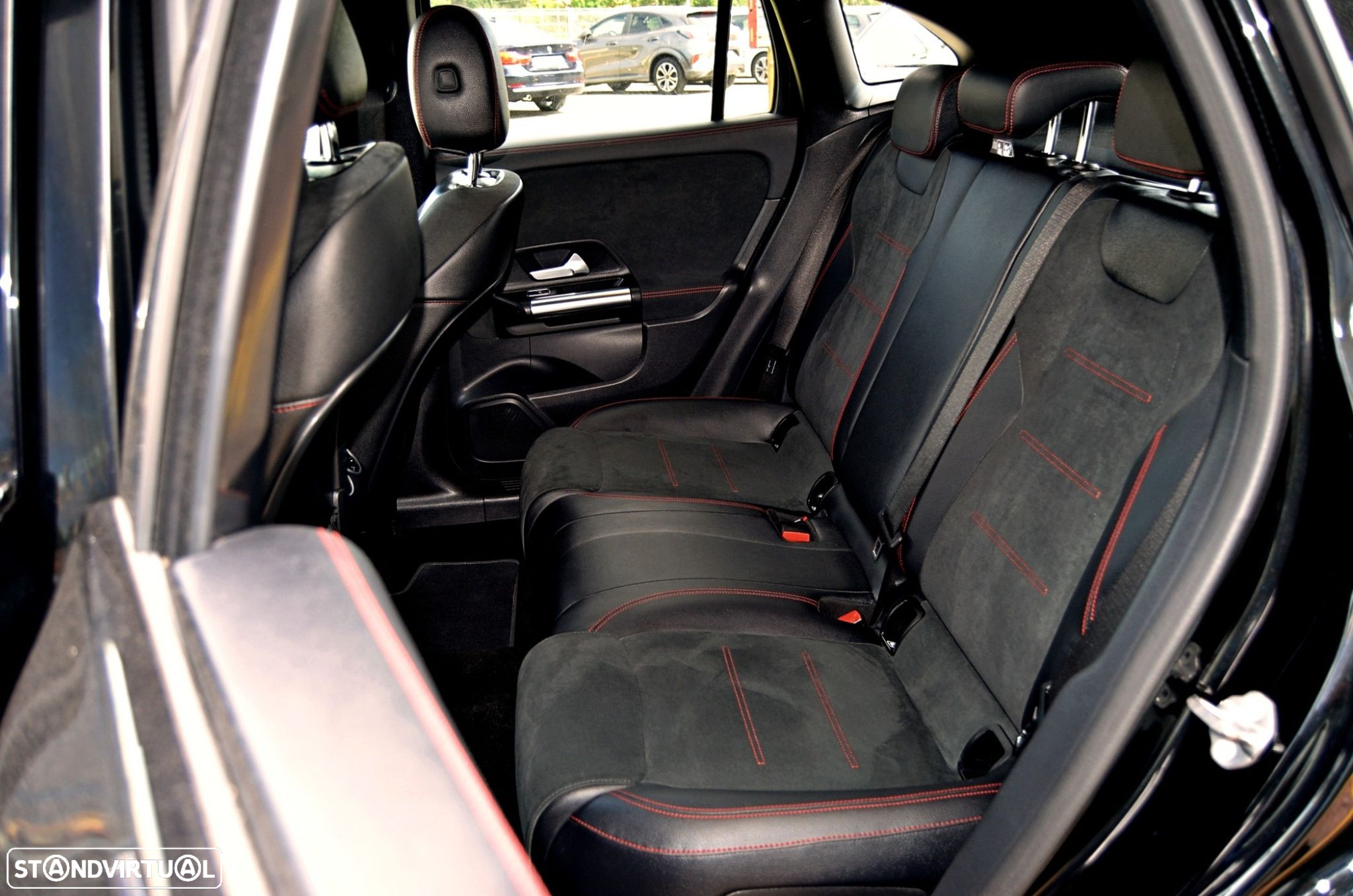 Mercedes-Benz GLA 250 e AMG Line - 9