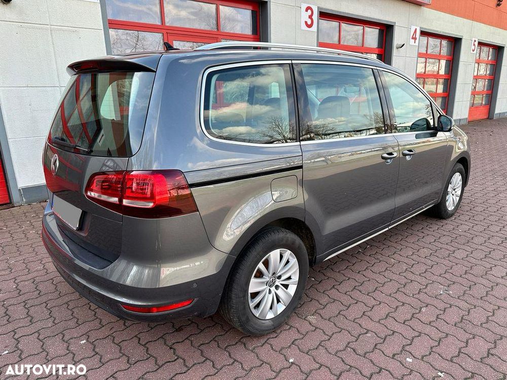 Volkswagen Sharan 2.0 TDI DSG (BlueMotion Technology) Comfortline - 3
