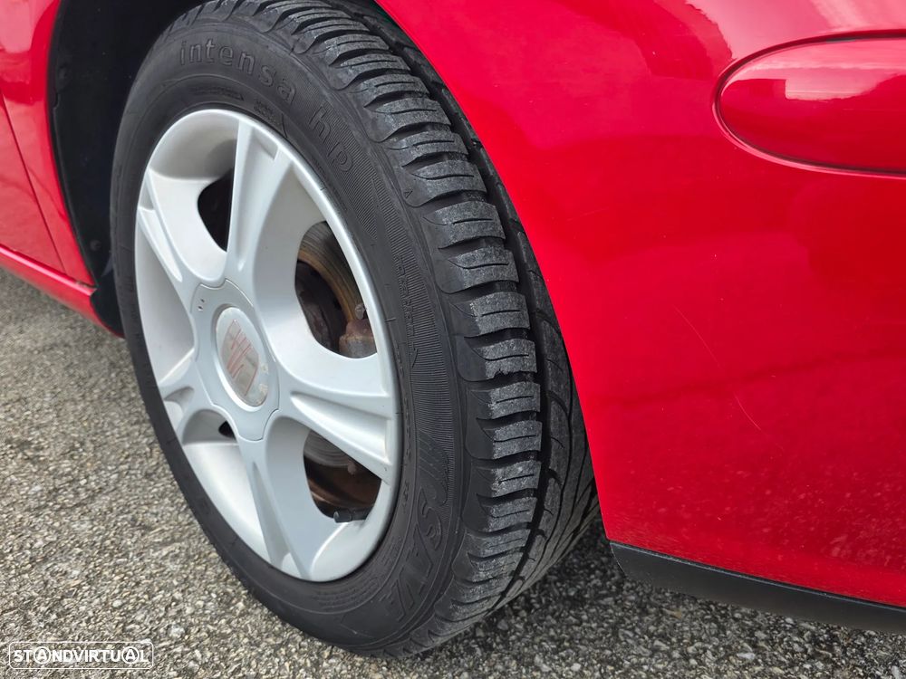 SEAT Ibiza 1.4 16V Comfort Edition - 4