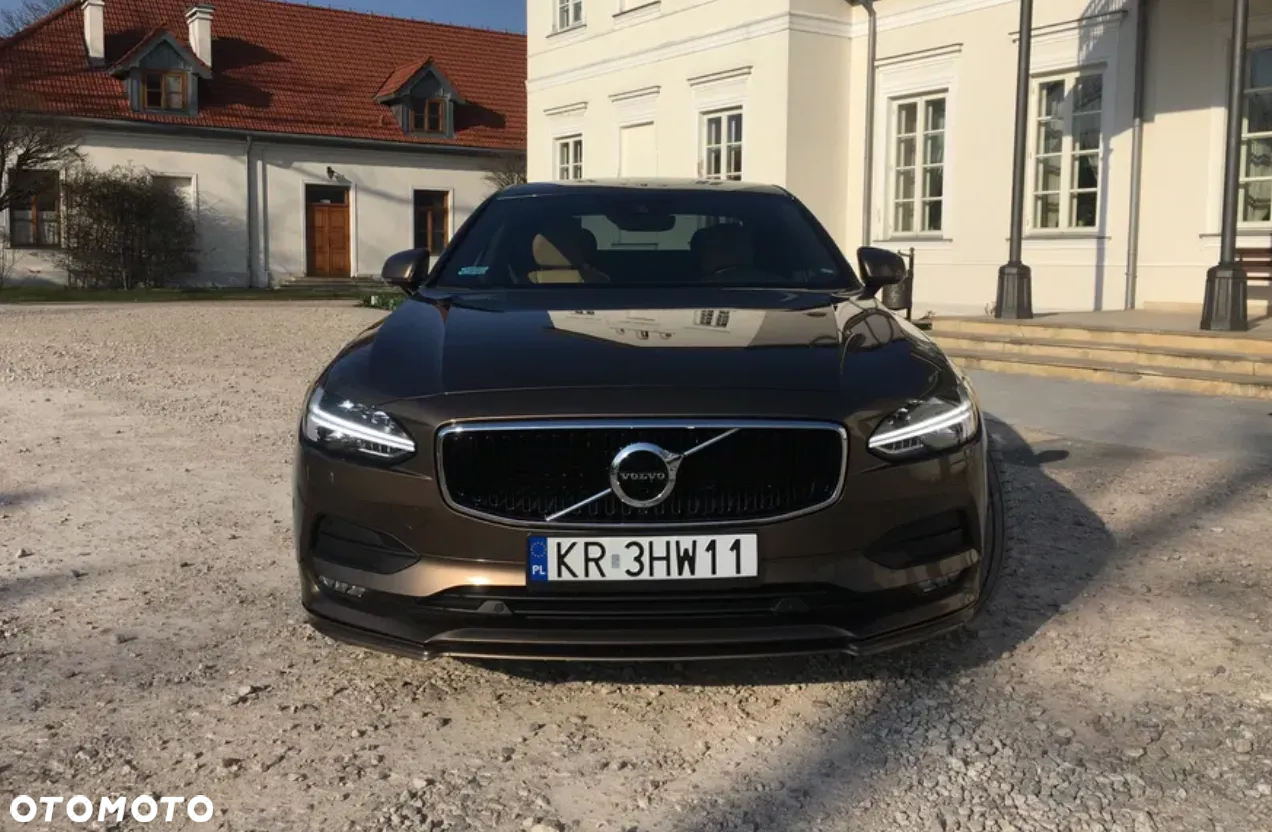 Volvo S90 D4 SCR Momentum Pro - 3