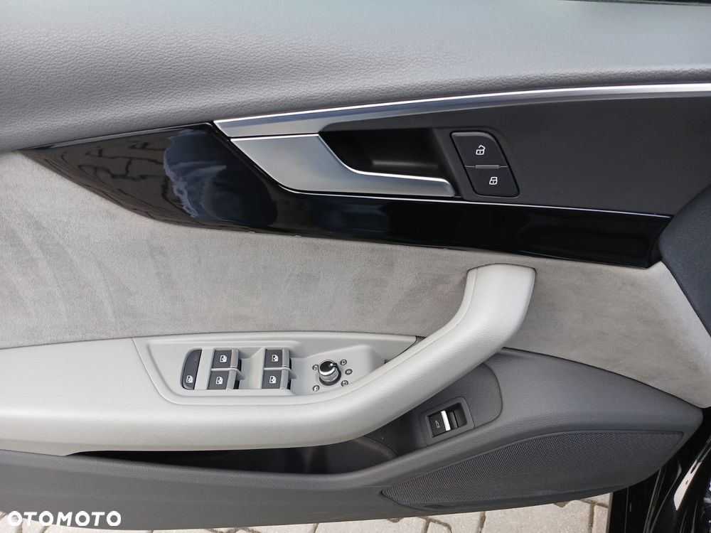 Audi A4 Avant 2.0 TDI DPF clean diesel quattro S tronic S line Sportpaket - 14