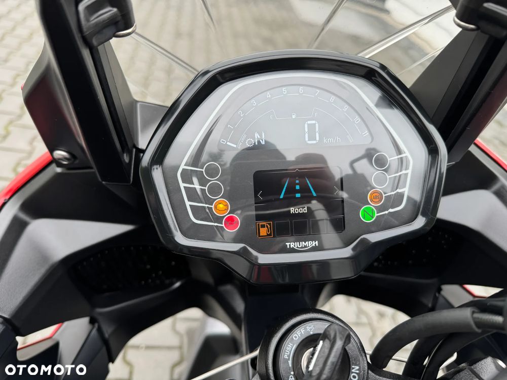 Triumph Tiger - 19