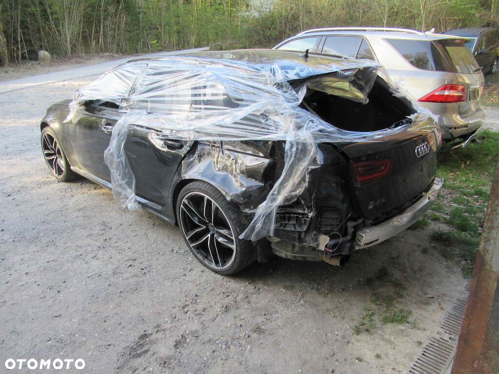 Audi RS6 Avant performance - 4