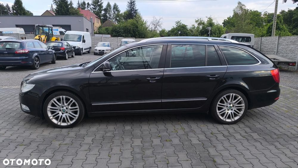 Skoda Superb 2.0 TDI DSG Elegance - 4