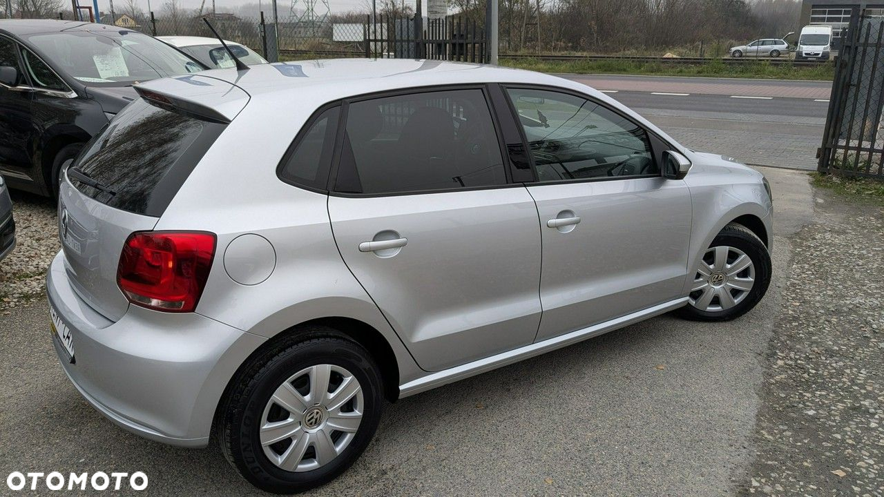 Volkswagen Polo - 4