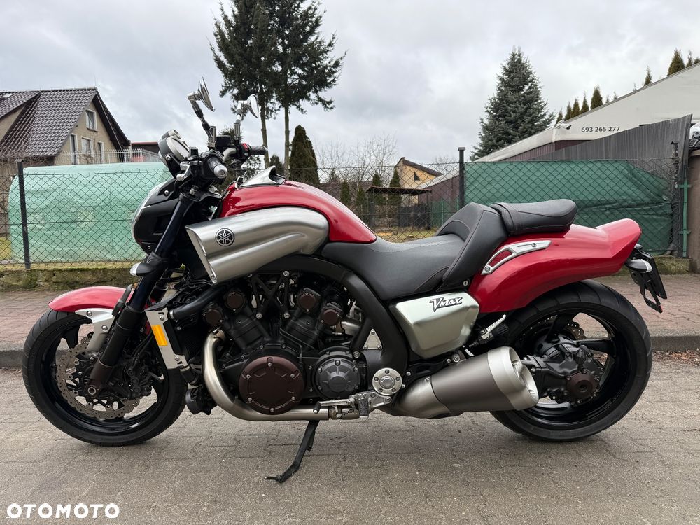 Yamaha V-MAX - 19