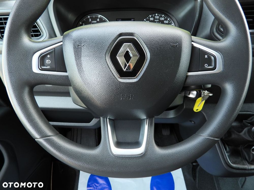 Renault MASTER KONTENER 8 PALET TEMPOMAT LEDY KLIMATYZACJA  165KM - 29