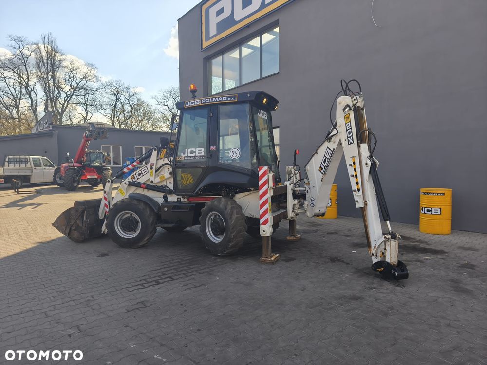 JCB 2CX - 3