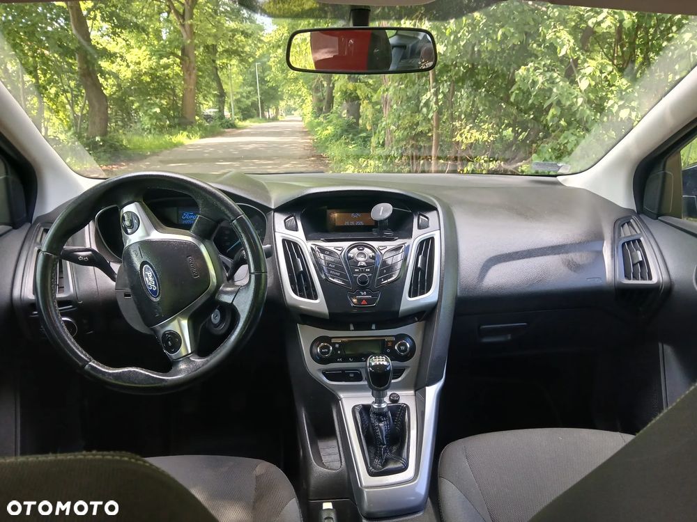 Ford Focus 1.6 TDCi Ambiente - 7