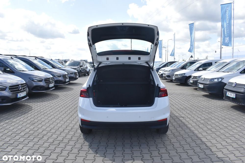 Skoda Fabia 1.0 Ambition - 14