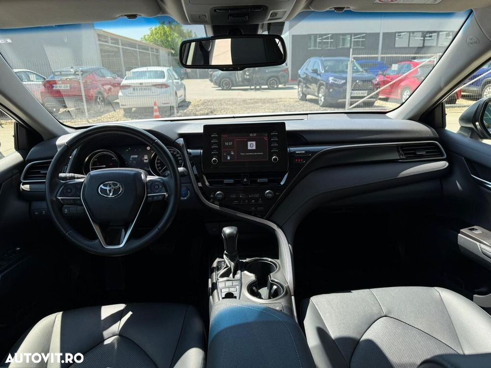 Toyota Camry 2.5 Business - 16