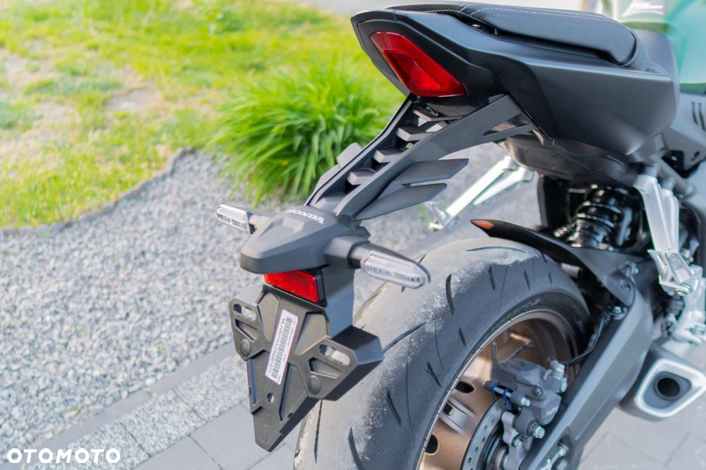 Honda CB - 27