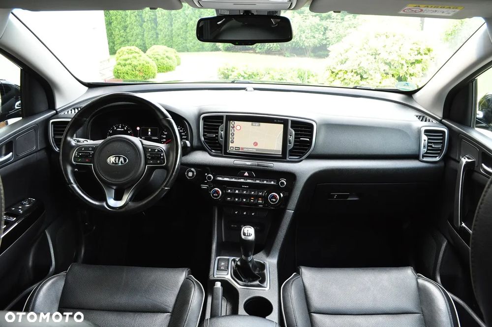 Kia Sportage 1.6 GDI 2WD DREAM-TEAM EDITION - 8