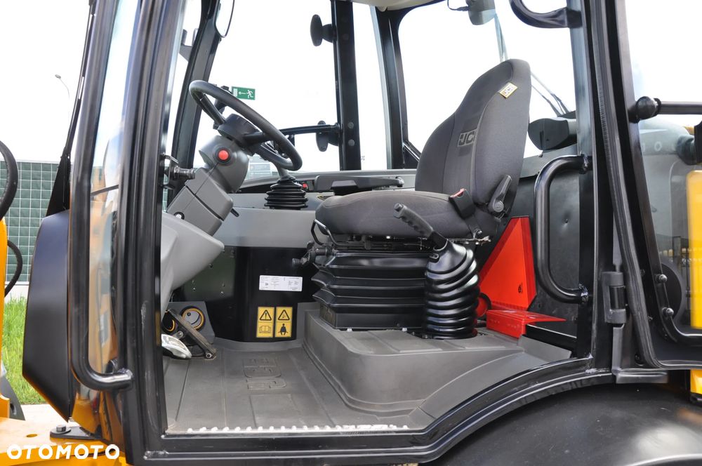 JCB WLS 409 SV MAŁO MTG 359 WIDŁY DO PALET KRAJOWA I WŁAŚCICIEL DOSTĘPNA OD RĘKI - 21