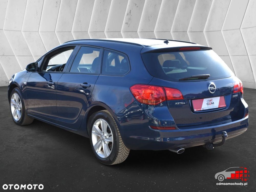 Opel Astra - 8