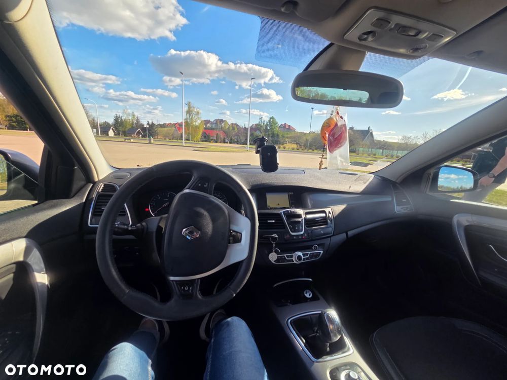 Renault Laguna ENERGY dCi 130 FAP Start & Stop Bose Edition - 2
