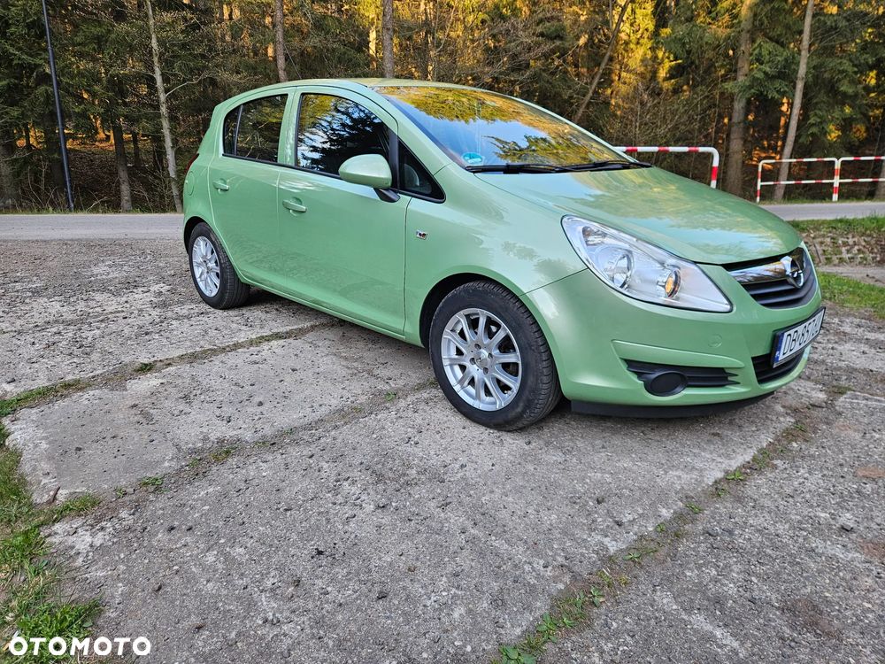Opel Corsa 1.2 16V - 1