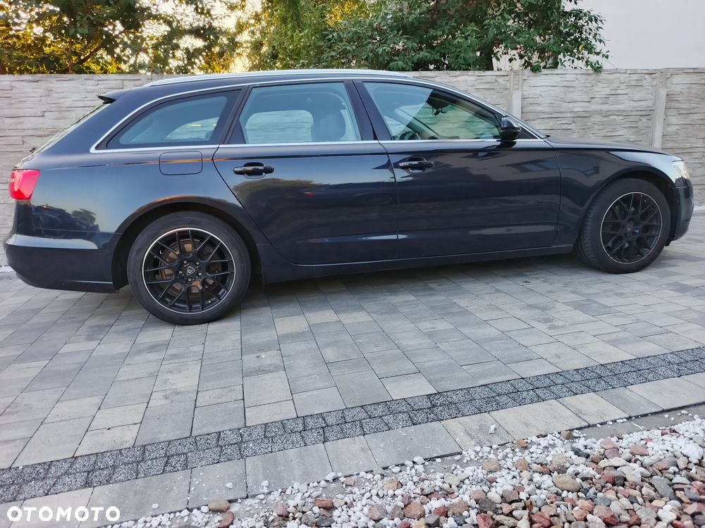 Audi A6 Avant - 33
