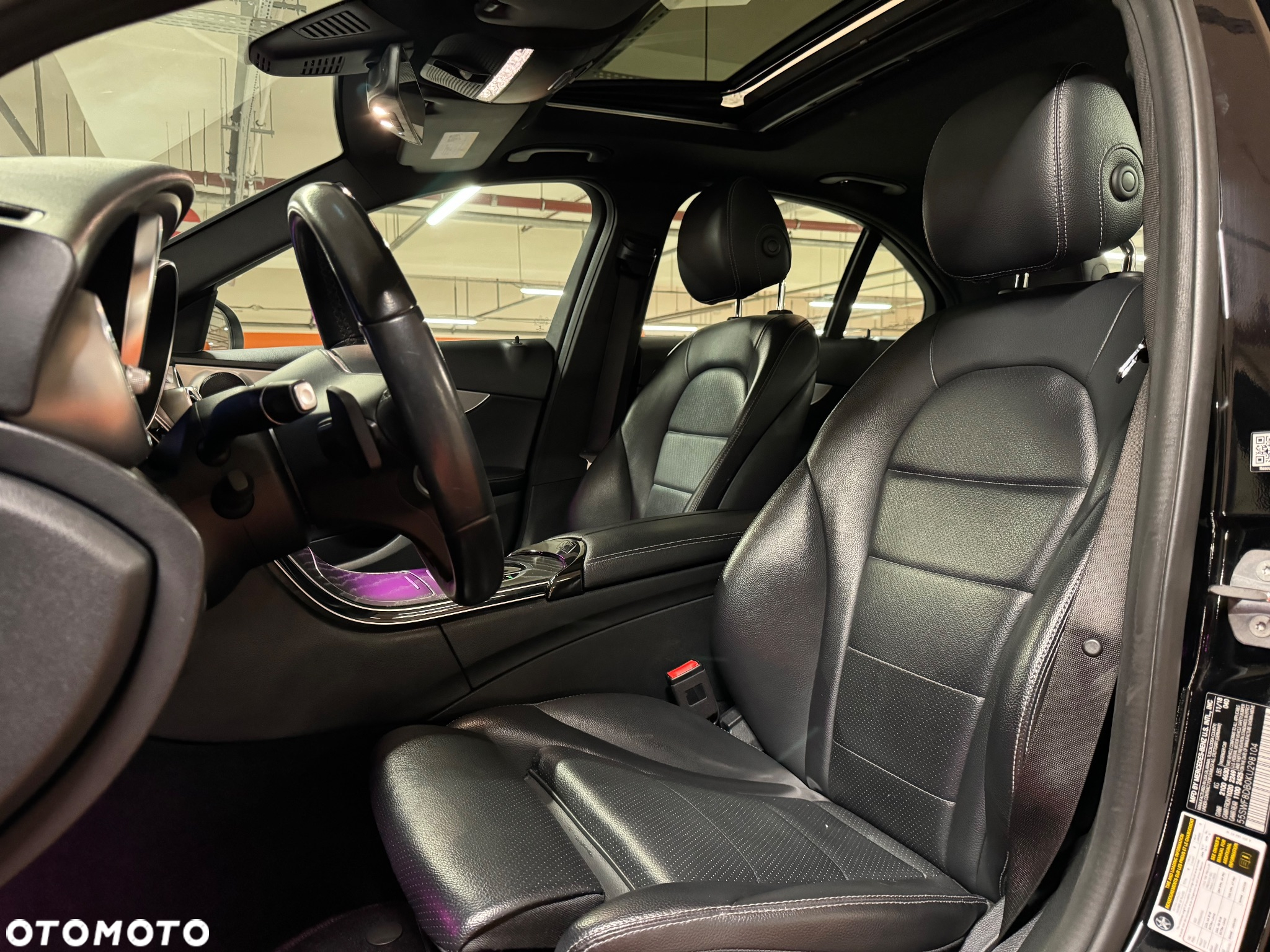 Mercedes-Benz Klasa C 300 9G-TRONIC - 16