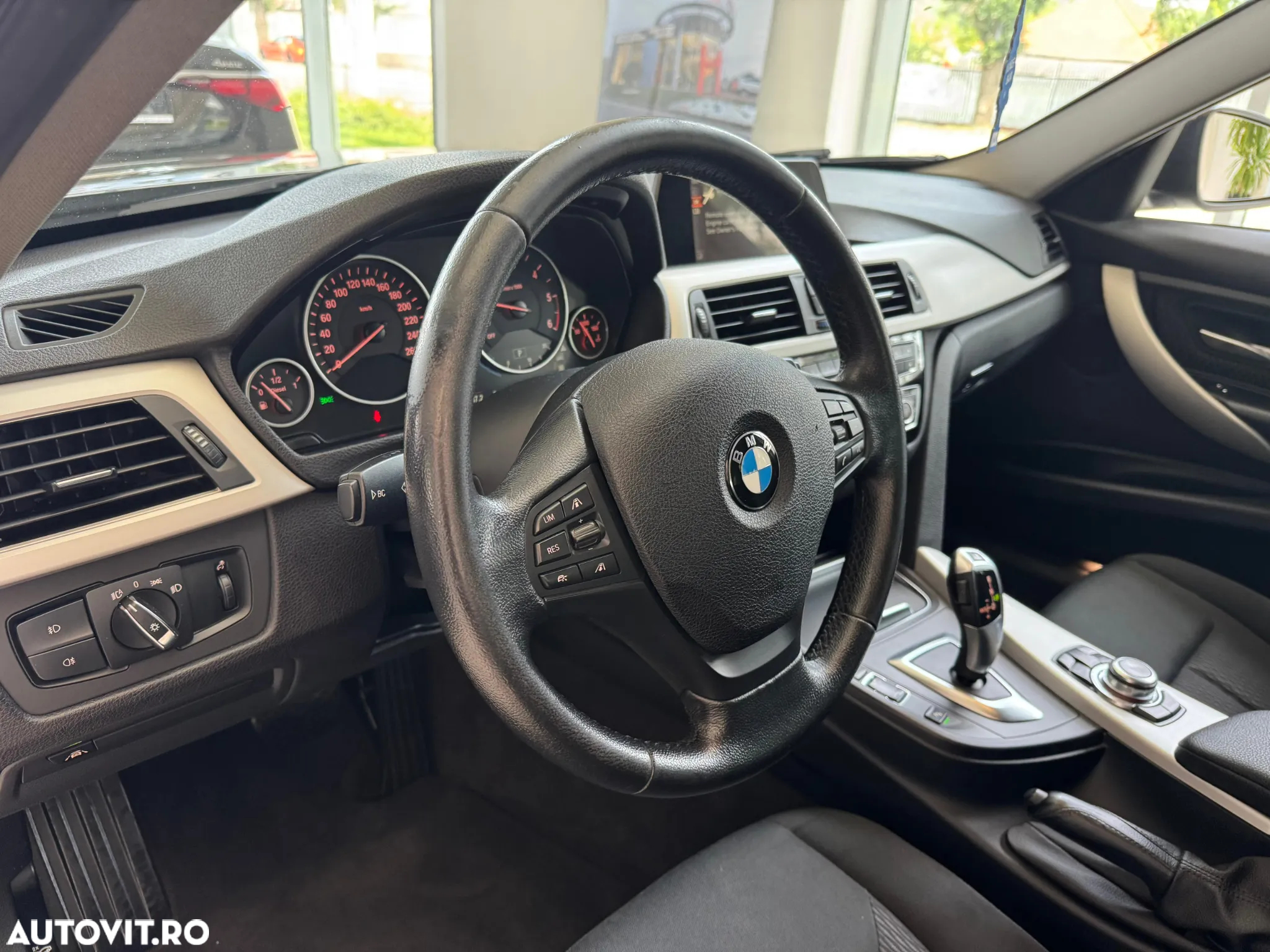 BMW Seria 3 - 8