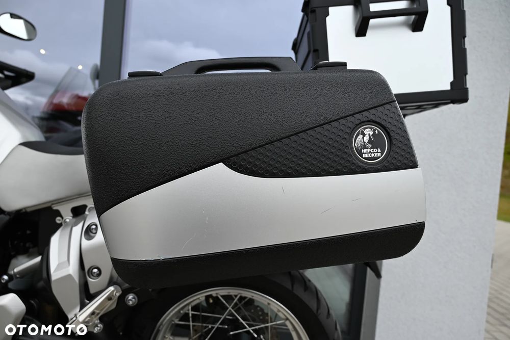 Yamaha Super Tenere - 35