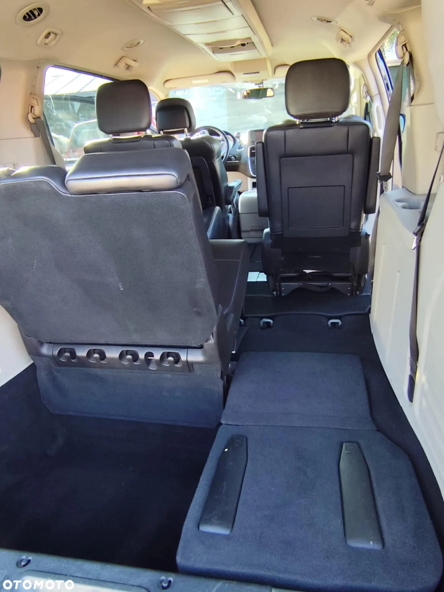 Lancia Voyager - 19