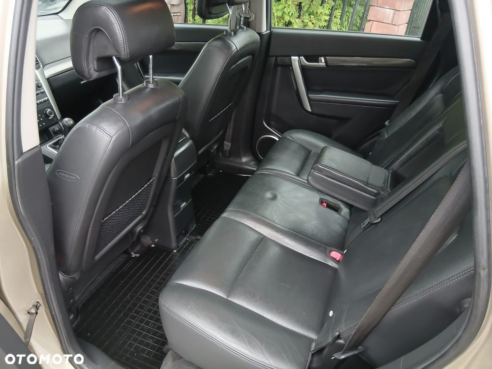 Chevrolet Captiva 2.0 d LT high - 30