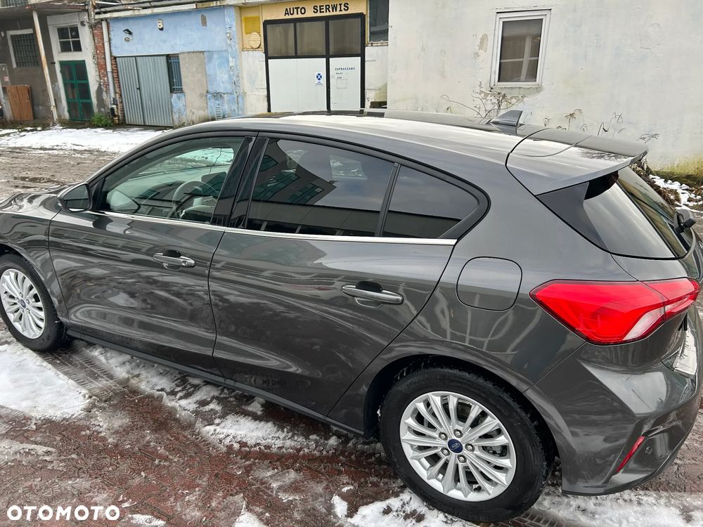 Ford Focus 1.0 EcoBoost mHEV Titanium X - 2