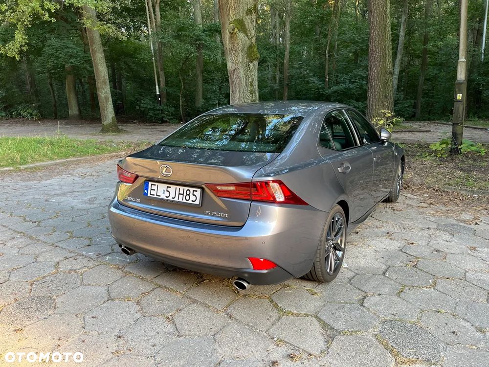 Lexus IS 200t F Impression - 26
