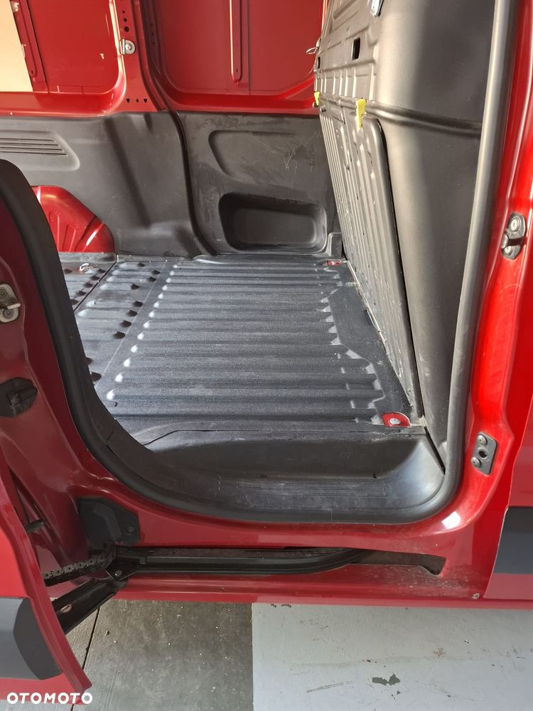 Citroën Berlingo XL 1.5 BlueHDI Feel - 27