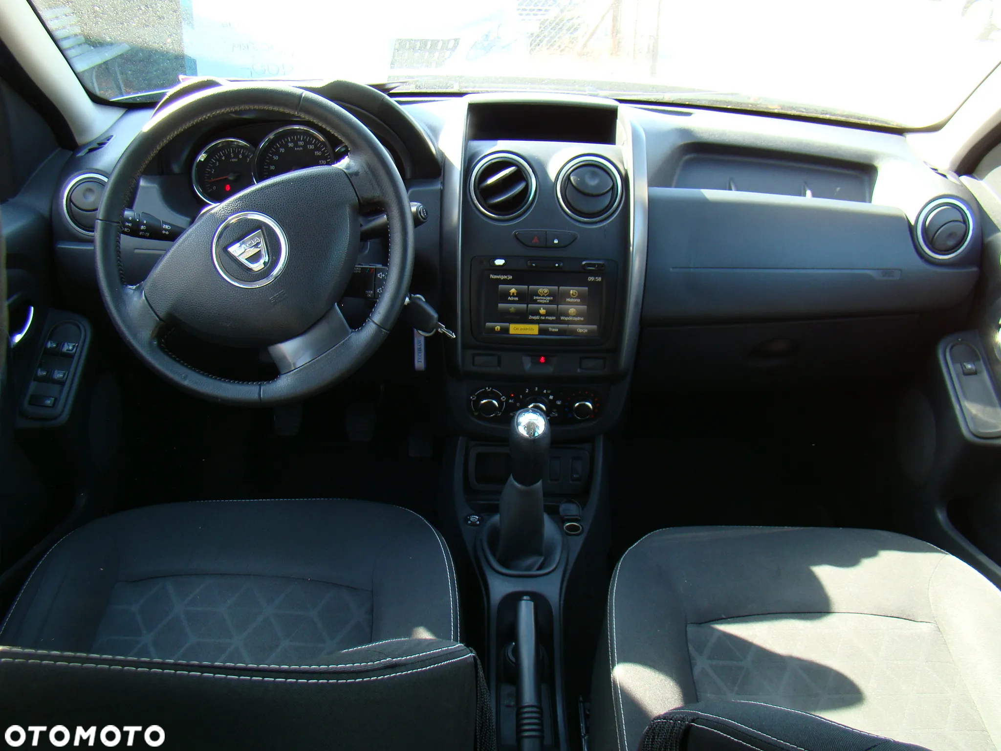 Dacia Duster 1.6 16V 4x2 Essentiel - 10
