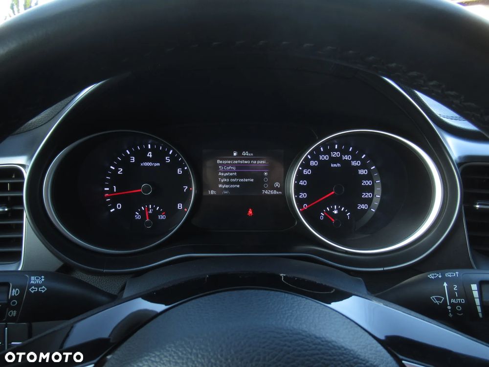 Kia Ceed 1.5 T-GDI M - 34