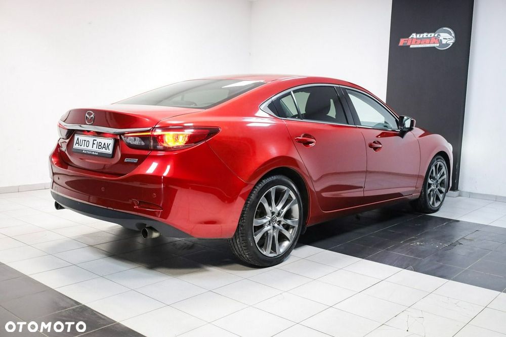 Mazda 6 - 12