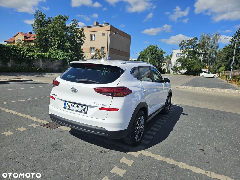 Hyundai Tucson - 4